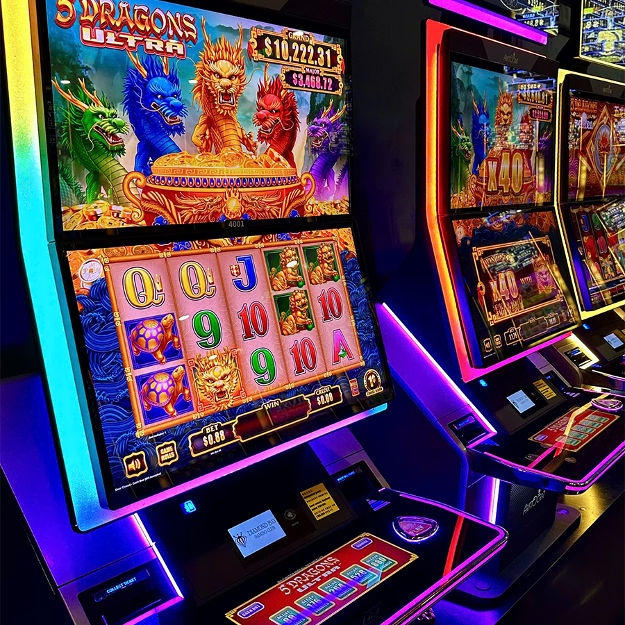 ダイヤモンド・ベイカジノ ）のスロットマシン